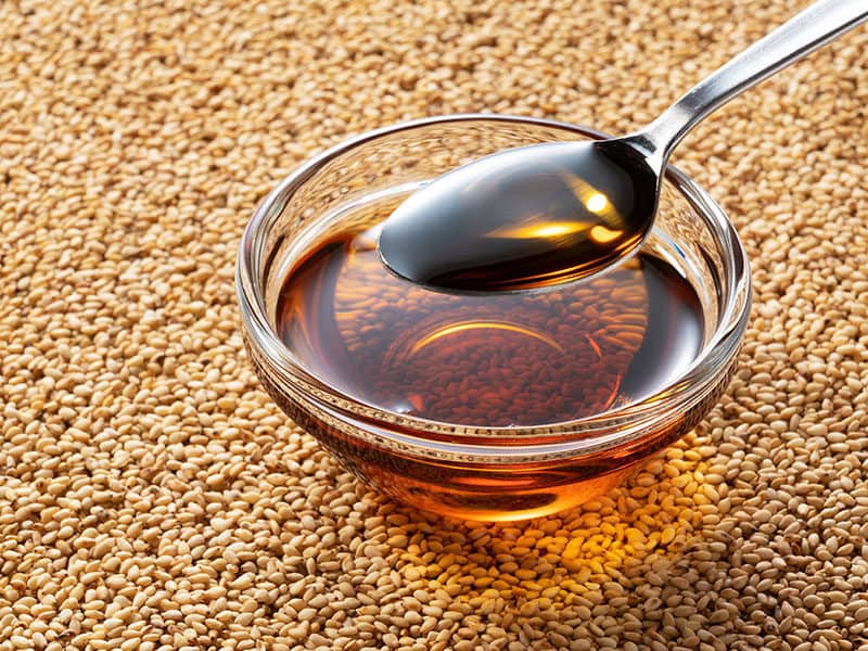 Scoop Sesame Oil