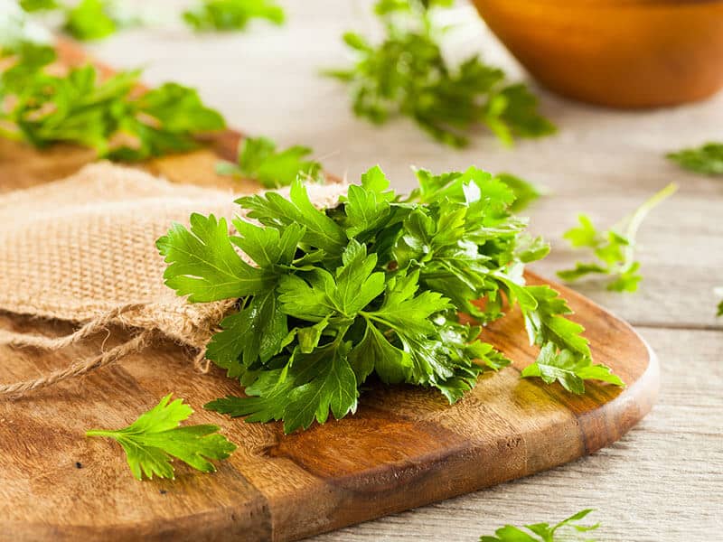 Dry Parsley Leaves