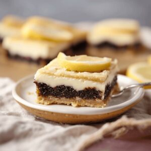 Lemon Fig Cheesecake Bars Recipe