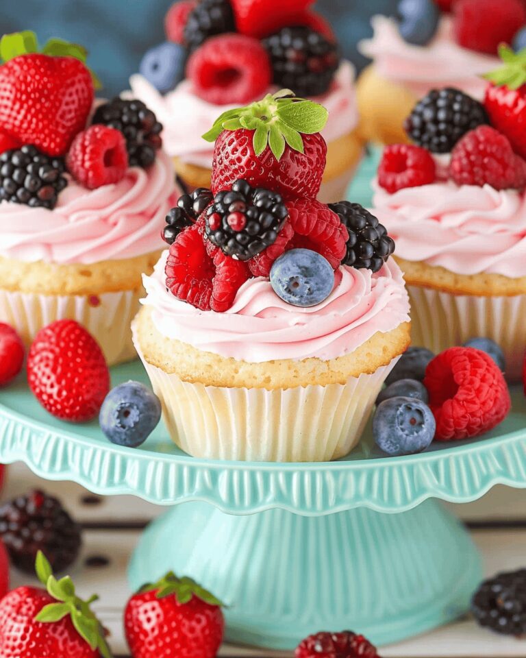 Berries and Cream Cupcakes Recipe