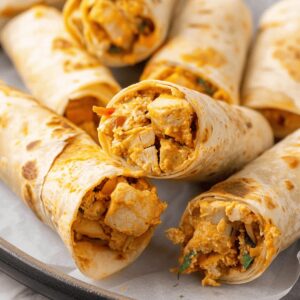 5-Ingredient Chicken Taquitos Recipe