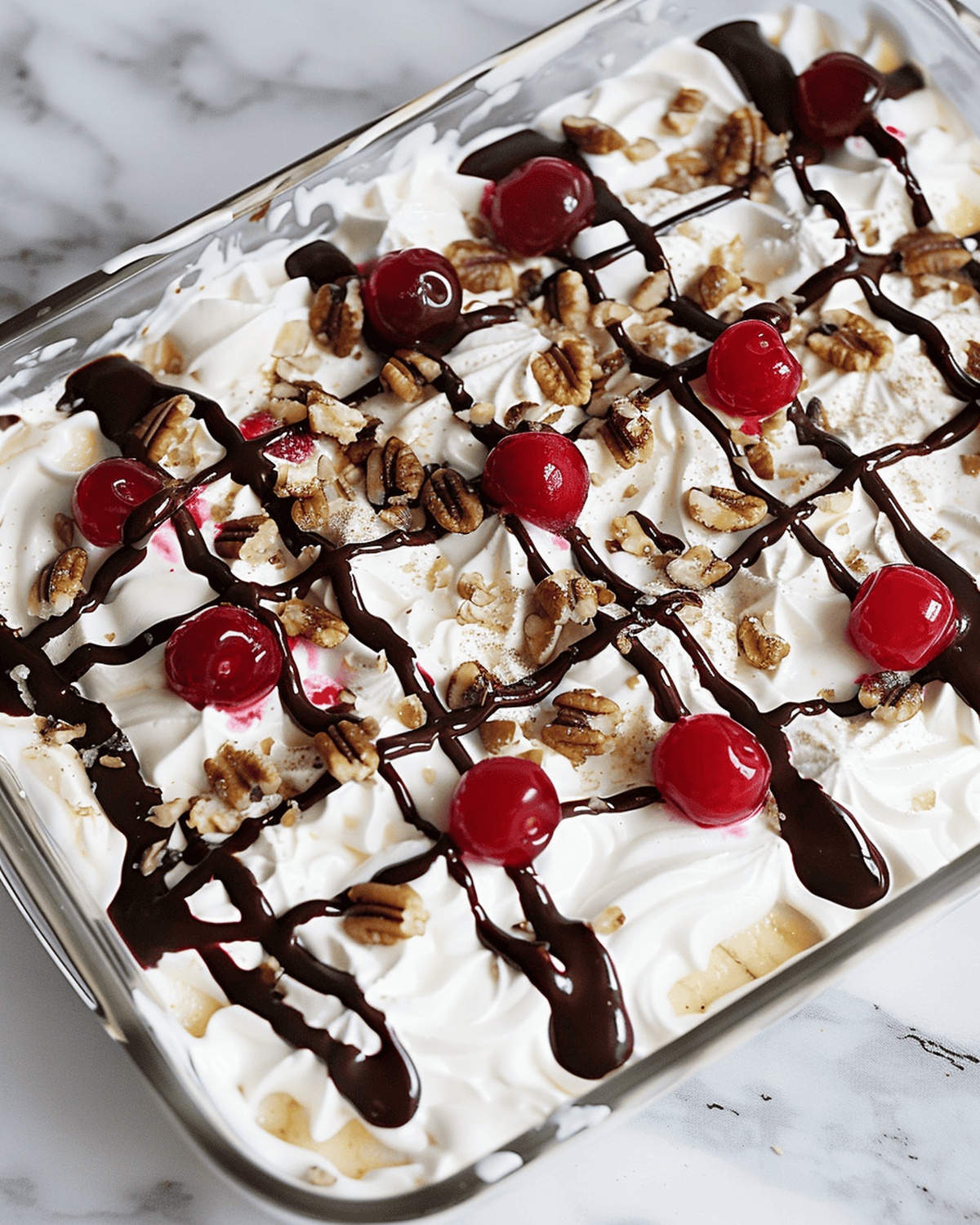 Dreamy Banana Split Dessert Recipe