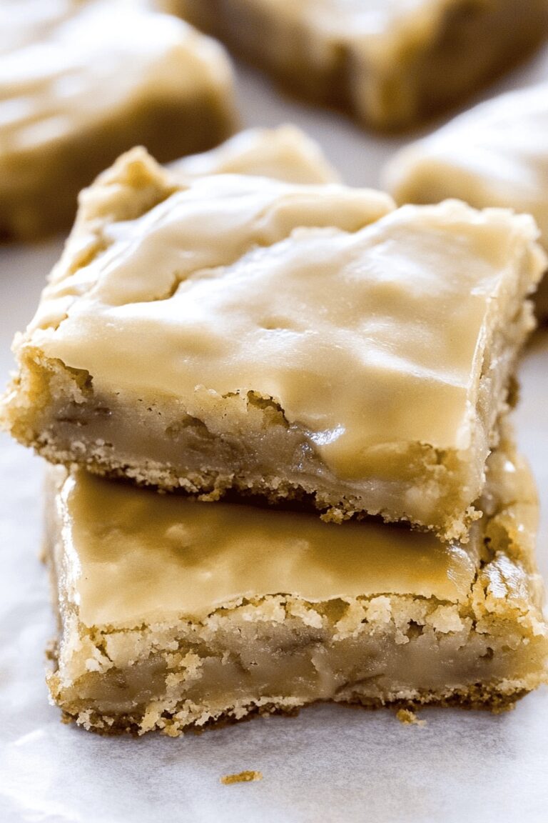 Heavenly Maple Glazed Apple Blondies Recipe
