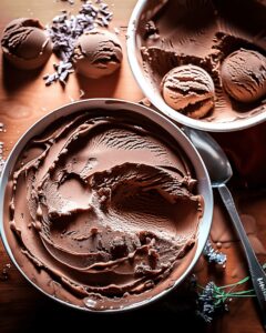 Easy Eggless Chocolate Ice Cream Recipe