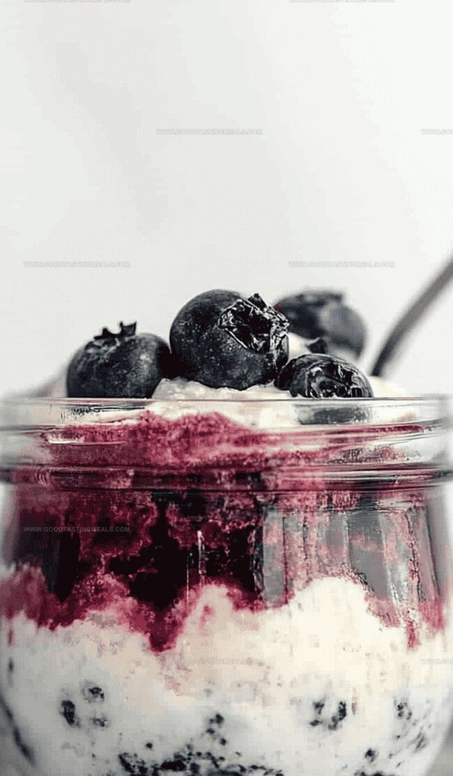How to Prepare Blueberry Cheesecake Overnight Oats for the Week