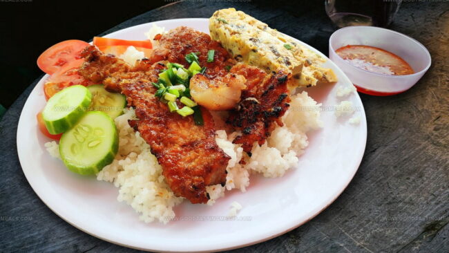 What Spices and Marinades Are Common in Vietnamese Meat Recipes?