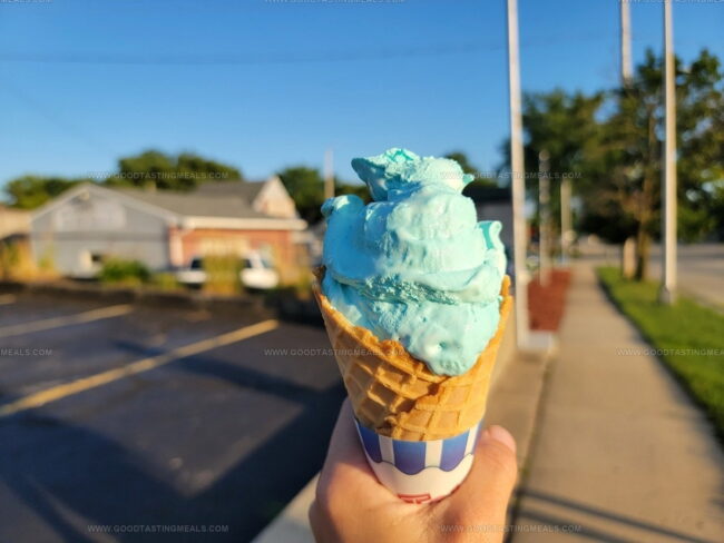 Popular Pairings for Blue Moon Ice Cream