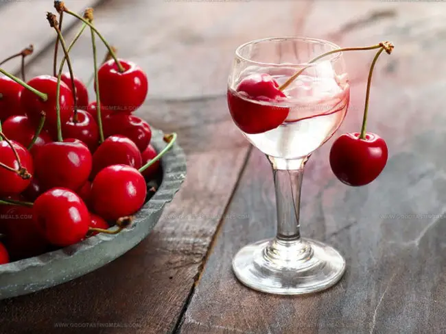 What Is Kirschwasser? Uses in Baking, Cocktails, and Fondue