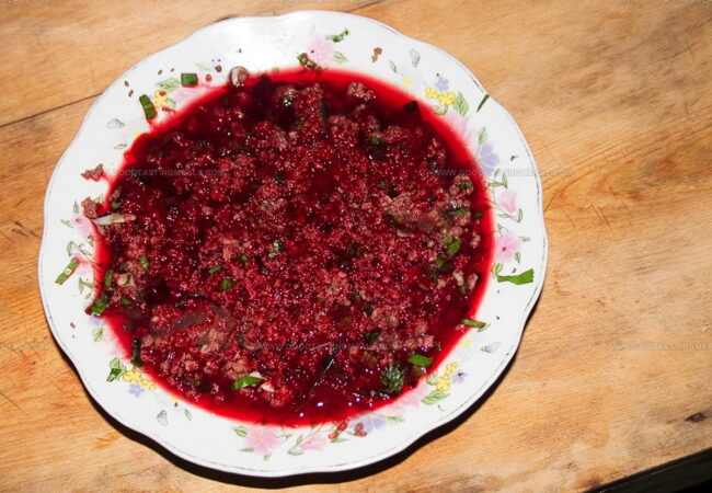 Raw Duck Blood Pudding (Tiet Canh Vit)