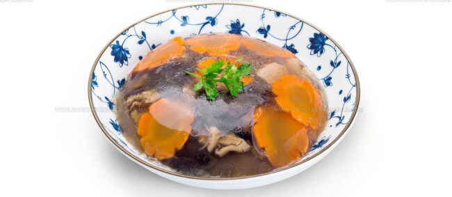 Vietnamese Pork Aspic (Thit Ong)