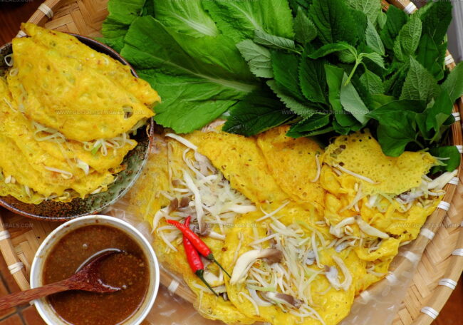 How Do Regional Ingredients Shape the Unique Styles of Asian Pancakes?